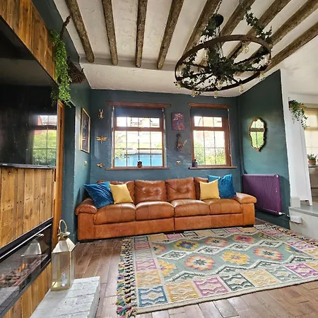 The Coach House,