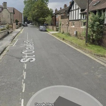 The Coach House, Apartment York