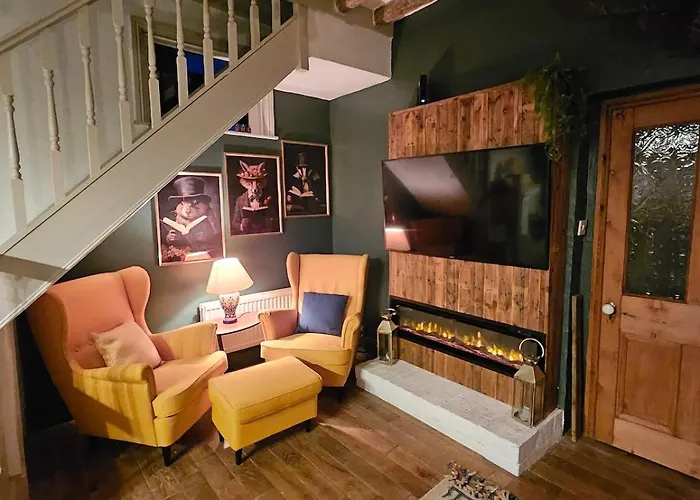 Apartment The Coach House, *