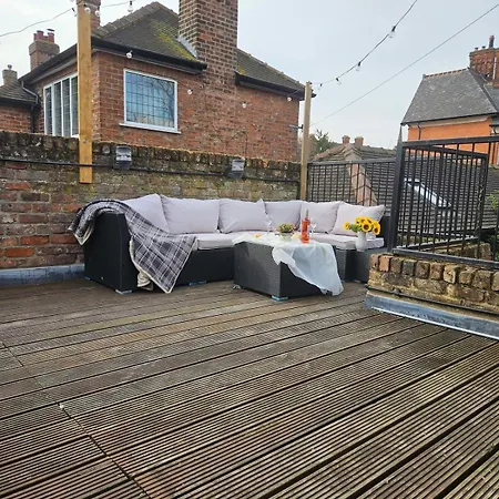 The Coach House, Apartamento York